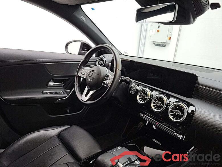 MERCEDES-BENZ CLA-klasse Shooting Brake 180 Business Sol Luxury DCT #3