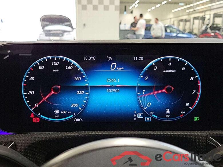 MERCEDES-BENZ CLA-klasse Shooting Brake 180 Business Sol Luxury DCT #4