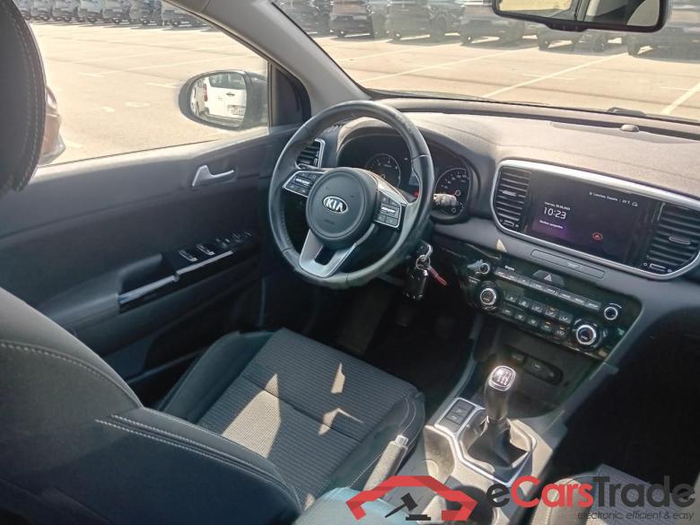 Kia 1.6MHEV Drive 100kW(136CV) 4x2(Crist Tintados)(CX) Sportage Drive Plus 2WD 1.6 CRDi 135CV E6dT #3