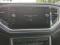 preview Volkswagen T-Roc #2