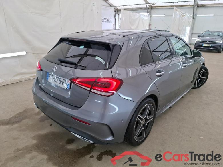Mercedes A 200 d AMG Line 8G-DCT MERCEDES-BENZ Classe A Compact / 2018 / 5P / Berline A 200 d AMG Line 8G-DCT #3