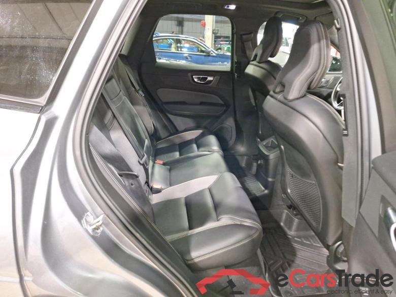 VOLVO XC60 - 2017 2.0 T8 TE AWD PHEV R-Design Gear. #6