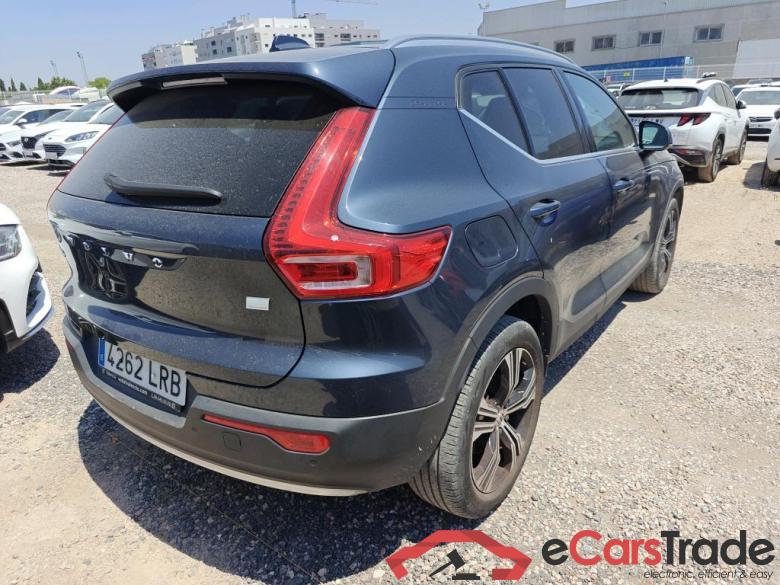 Volvo 1.5 T4 Twin Recharge Inscription Auto VOLVO XC40 / 2017 / 5P / todoterreno 1.5 T4 Twin Recharge Inscription Auto #2