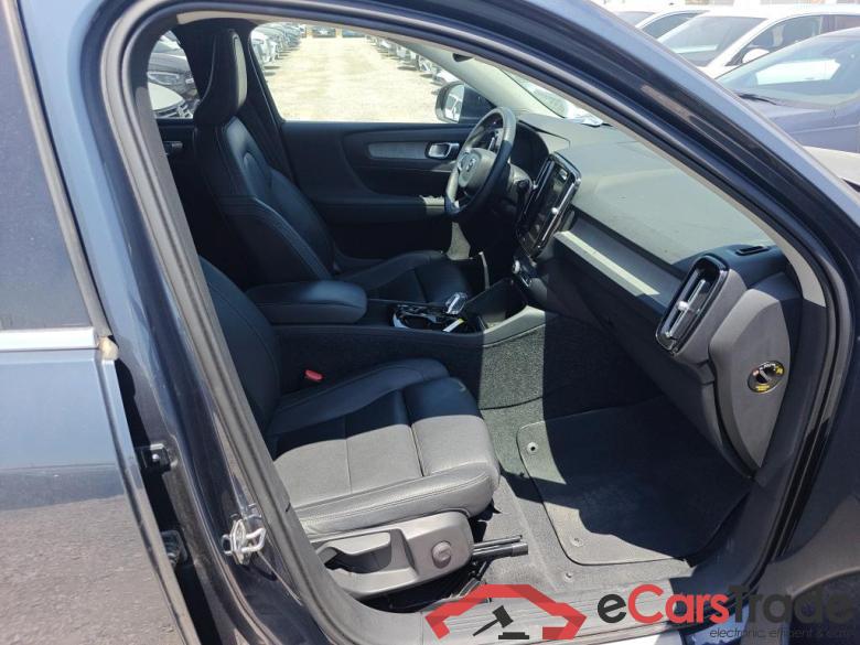 Volvo 1.5 T4 Twin Recharge Inscription Auto VOLVO XC40 / 2017 / 5P / todoterreno 1.5 T4 Twin Recharge Inscription Auto #6