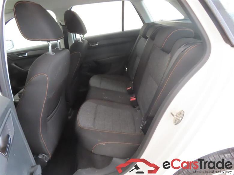 SKODA FABIA COMBI 1.0 TSI Bus. Edition #6