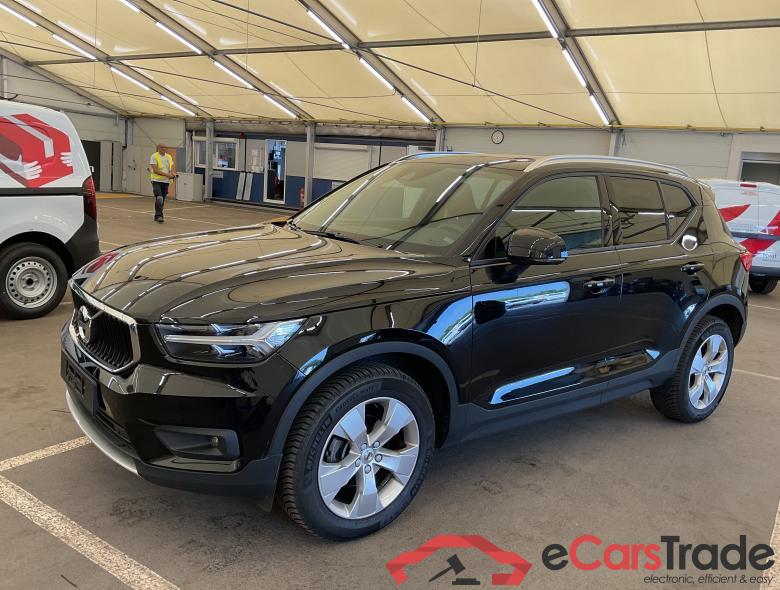 VOLVO XC40 1.5 T3 Momentum Pro Geartronic #1