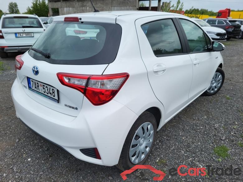 Toyota  Yaris (2017->) Yaris 1.5 Hybrid e-CVT live AT #2