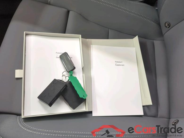 Polestar Polestar 2 '19 BEV Polestar 2 Pilot Plus 5d #4
