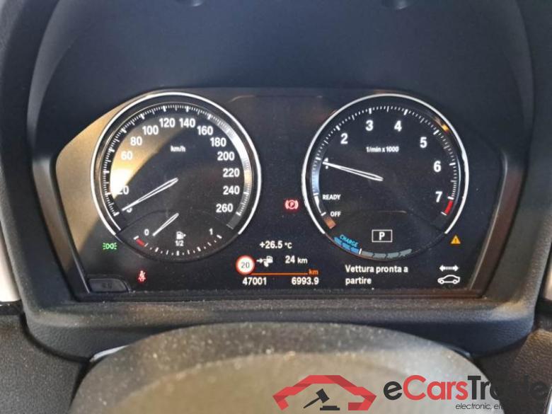 BMW 25EBLACK BMW X1 / 2019 / 5P / SUV XDRIVE 25E BUSINESS ADVANTAGE AUTOMATICO #4