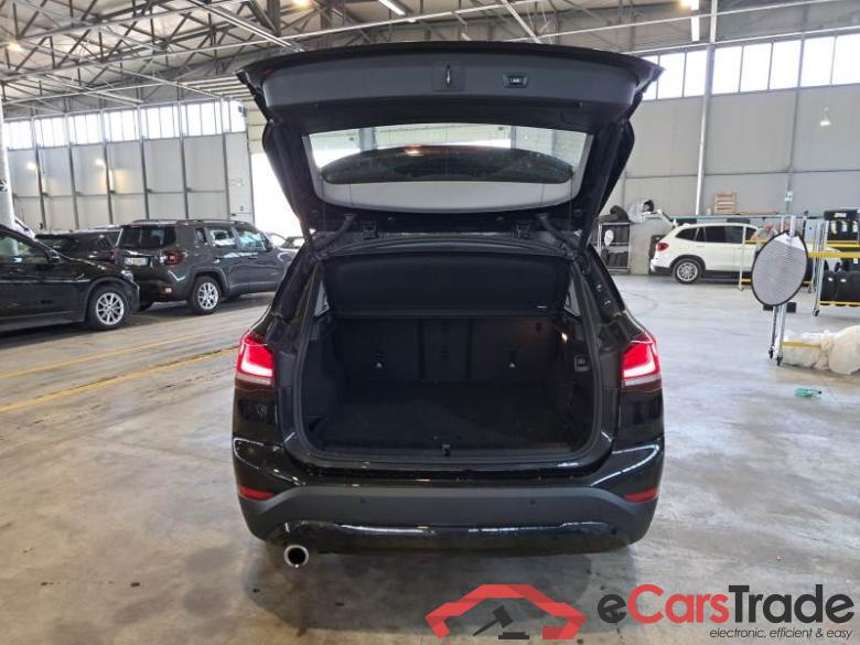 BMW 25EBLACK BMW X1 / 2019 / 5P / SUV XDRIVE 25E BUSINESS ADVANTAGE AUTOMATICO #5