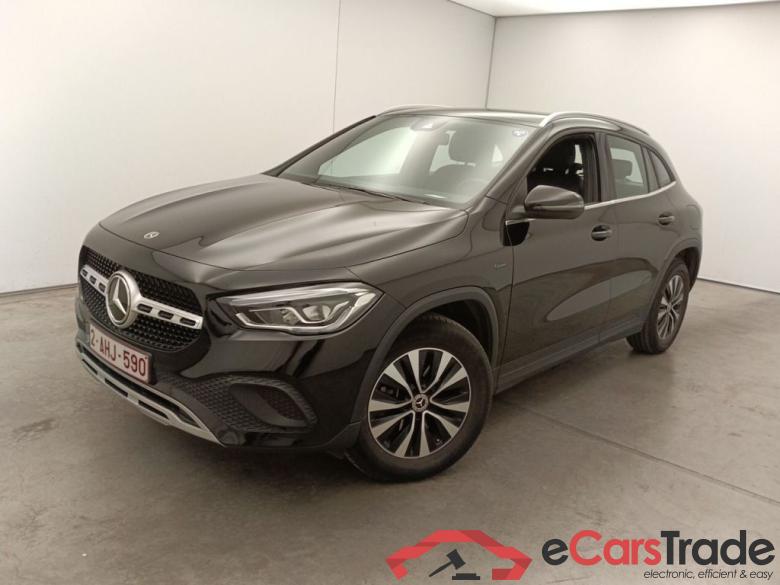 Mercedes-Benz GLA GLA 250 e 5d #4