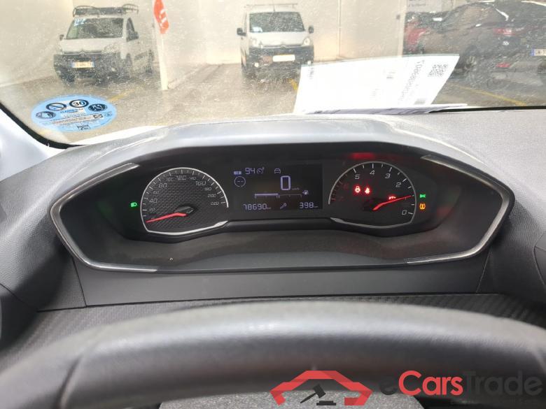 Peugeot 1.2 PT 75 S&S Premium 208 Premium 1.2 PureTech 75CV BVM5 E6d #5