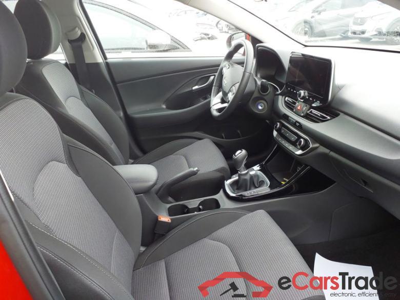 HYUNDAI i30 1.0 TGDI 100CV 48V Klass #3