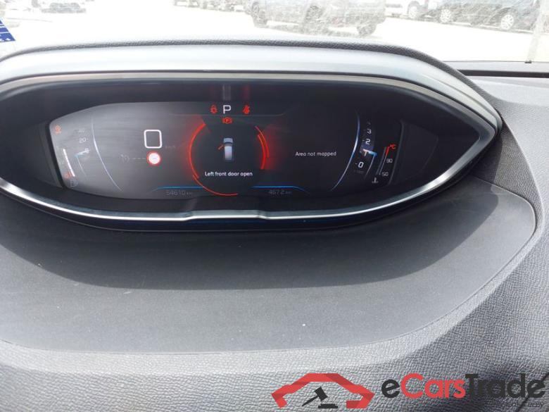 PEUGEOT 3008 Allure Pack 130 S&S AT8 PureTech #4