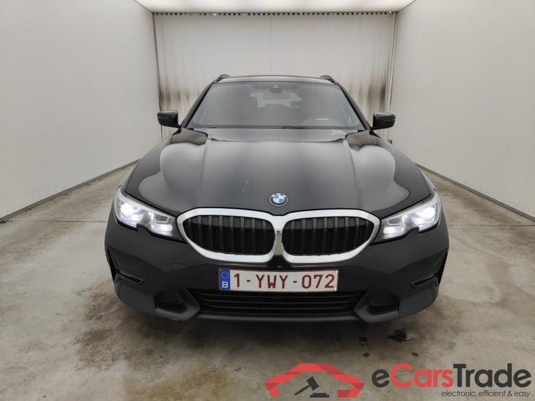 BMW 3 Reeks Touring 318dA (110 kW) 5d #1
