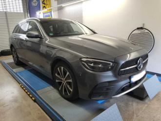 Mercedes E 300