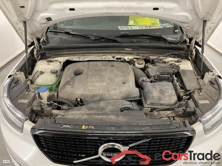 VOLVO XC40 DIESEL 2.0 D3 R-Design Geartronic #6