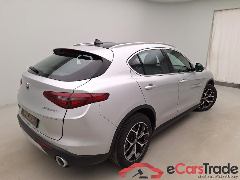 Alfa Romeo, Stelvio '17, Alfa Romeo Stelvio 2.2 D 210 Lusso AWD 5d #4