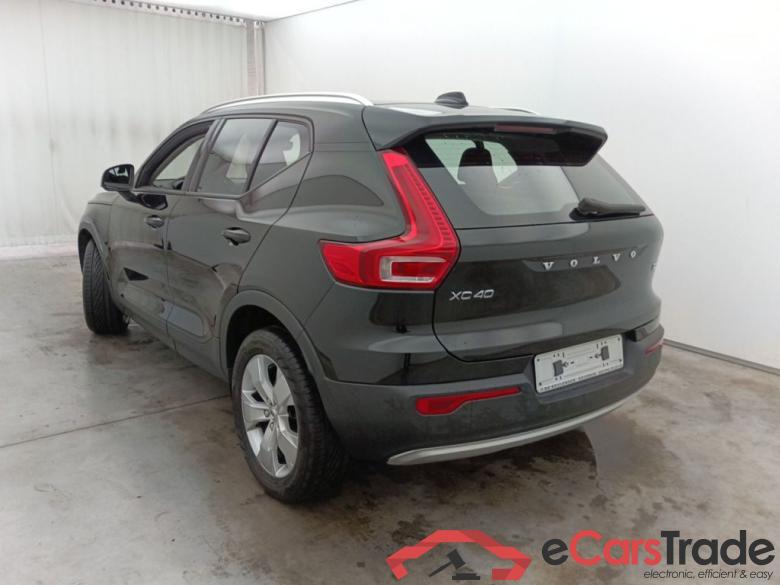 Volvo XC40 T2 Momentum Pro 5d #5