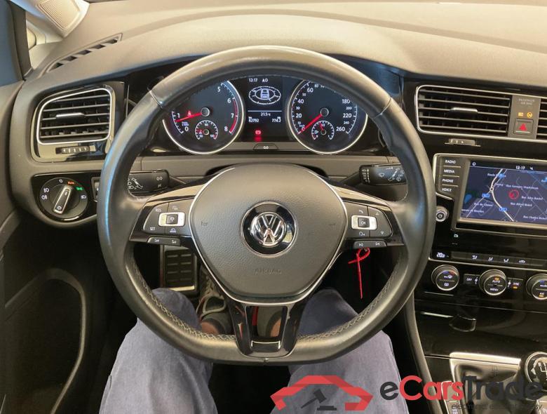 VOLKSWAGEN Golf VII Golf Comfortline 1.2 TSI BlueMotion Technology 81 kW (110 ch) 6 vitesses manuel #6