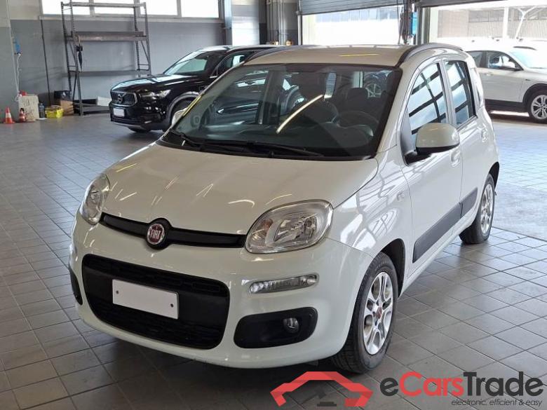 Fiat 35 FIAT PANDA / 2011 / 5P / BERLINA 1.2 69CV E6D-TEMP LOUNGE #1
