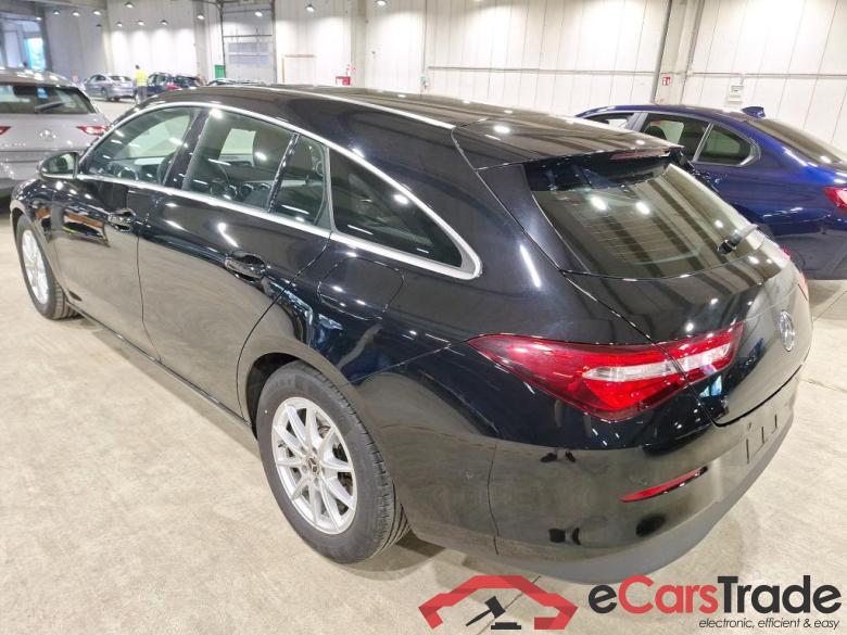MERCEDES-BENZ CLA 2.0 CLA 180 D BUSINESS SOLUTION #3