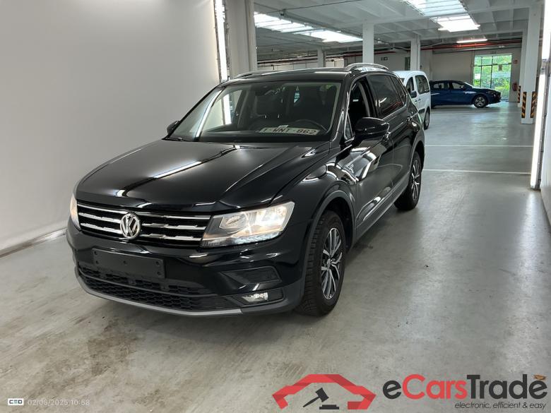 VOLKSWAGEN TIGUAN ALLSPACE DIESEL 2.0 TDi SCR Comfortline DSG (EU6.2) Premium Travel #2