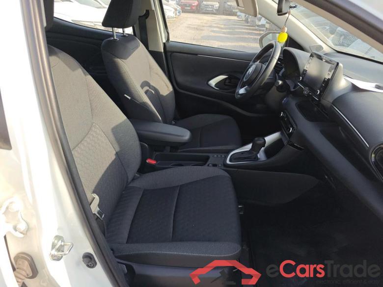Toyota 1.5 120H Active Tech TOYOTA Yaris / 2020 / 5P / berlina con portón 1.5 120H Active Tech #6