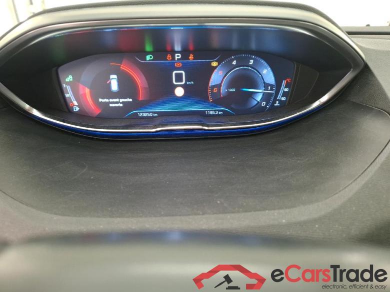 Peugeot BlueHDi 130 S&S EAT8 ALLURE BUSINESS 3008 Allure Business 1.5 HDi 130CV E6dT #6