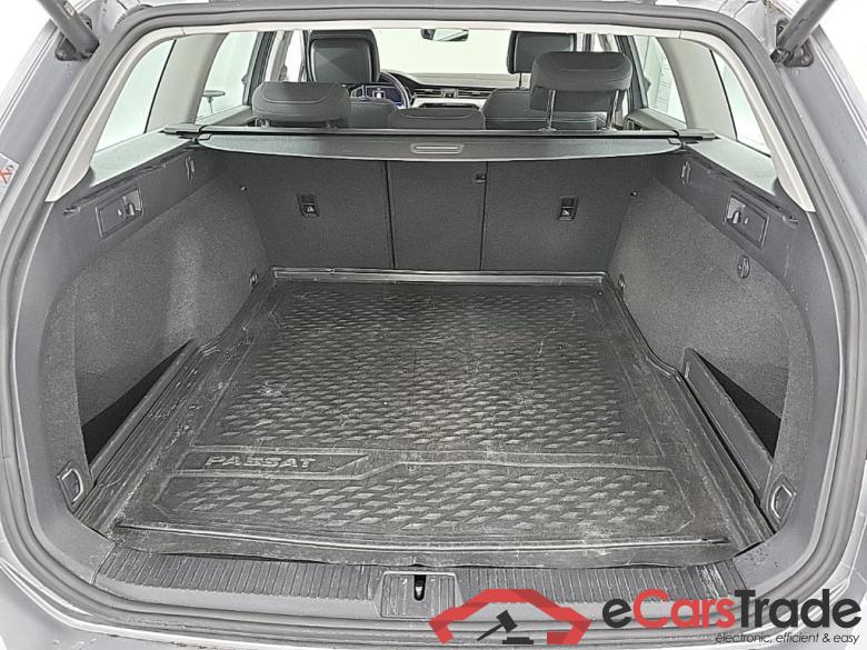 VOLKSWAGEN Passat Variant 1.5 TSI 7-DSG Business 5D 110kW #5
