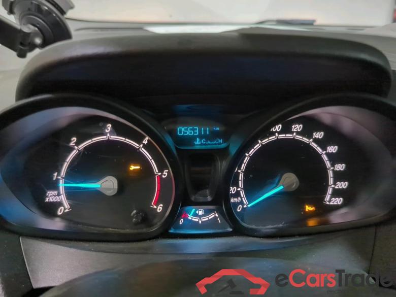 Ford _Transit Courier ´14 Transit Courier Trend 1.5 TDCi 74KW MT6 E6dT #5