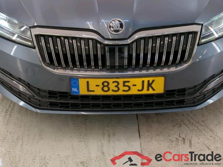 Skoda Superb Combi FL'19 ŠKODA SUPERB COMBI 1.5 TSI ACT Business Edition 5d #5