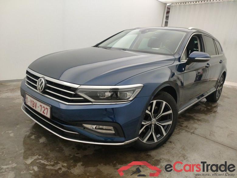 Volkswagen Passat Variant 2.0 TDI SCR 110kW DSG7 Elegance Business 5d #3