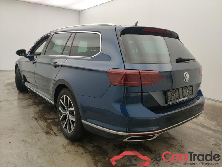 Volkswagen Passat Variant 2.0 TDI SCR 110kW DSG7 Elegance Business 5d #4