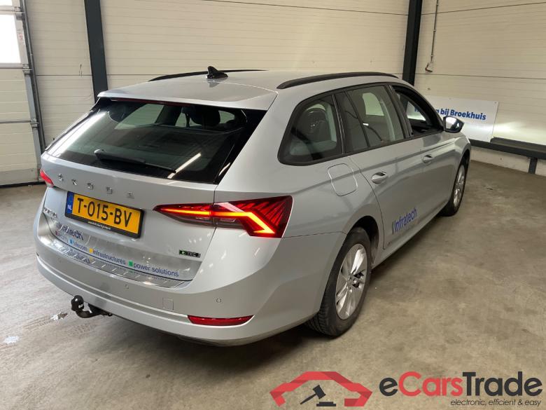 SKODA OCTAVIA COMBI 1.0 TSI Bns Edition #3