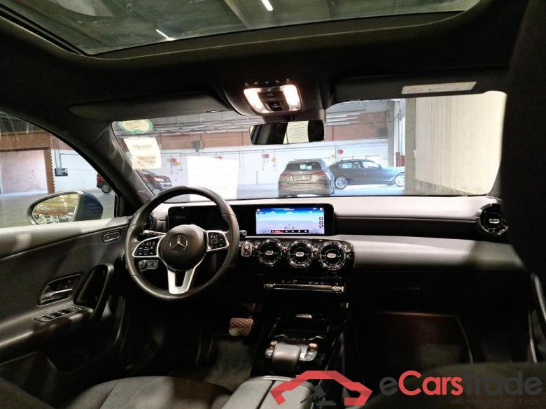 Mercedes A 200d Aut. Pano Widescreen Navi KeylessGo Klima PDC ... #6