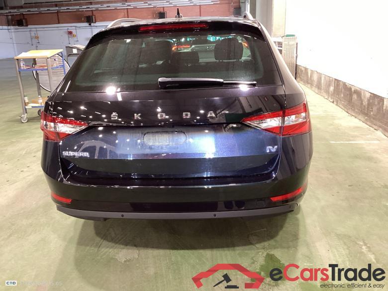 SKODA SUPERB COMBI 1.4 TSI PHEV 160KW DSG6 CLEVER #5