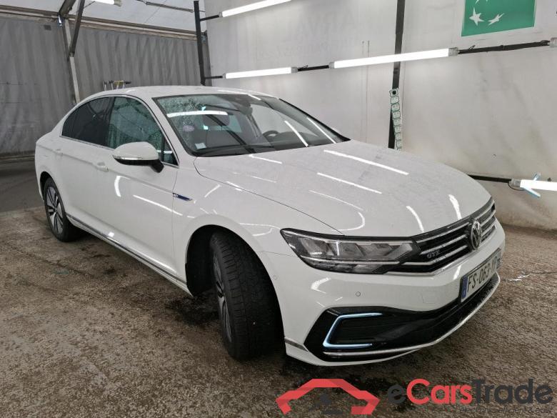 Volkswagen 1.4 TSI DSG HYBRIDE RECHARGEABLE GTE VOLKSWAGEN Passat / 2019 / 4P / Berline 1.4 TSI DSG HYBRIDE RECHARGEABLE GTE #4