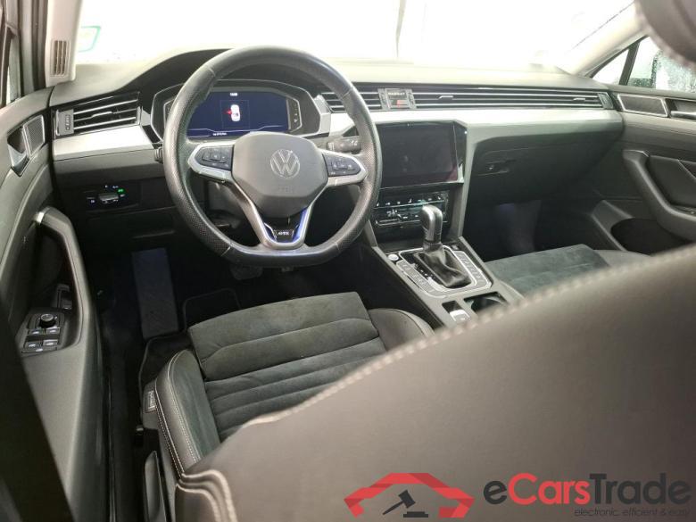 Volkswagen 1.4 TSI DSG HYBRIDE RECHARGEABLE GTE VOLKSWAGEN Passat / 2019 / 4P / Berline 1.4 TSI DSG HYBRIDE RECHARGEABLE GTE #5