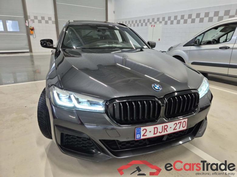 BMW 5-SERIE TOURING 530EA M SPORT #4