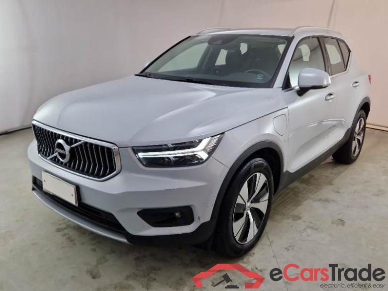 Volvo 191 VOLVO XC40 / 2017 / 5P / SUV T5 PLUG-IN HYBRID RECH INSCRIP EXPR #1