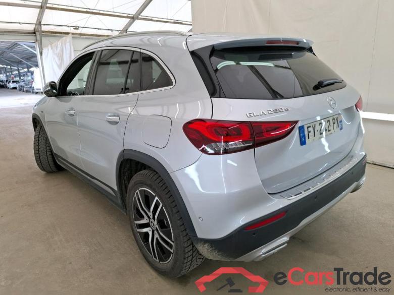 Mercedes 1.3 GLA 250 e BUSINESS LINE DCT MERCEDES-BENZ GLA / 2020 / 5P / SUV 1.3 GLA 250 e BUSINESS LINE DCT #2