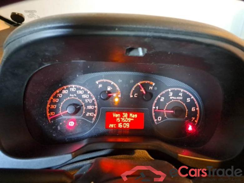 Fiat 6 FIAT FIORINO / 2016 / 4P / VETT. FURGONATA 1.3 MULTIJET 95 CV E6 SX #4