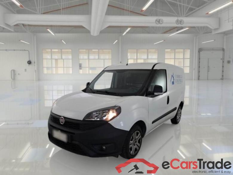 Fiat 48 FIAT DOBLÒ CARGO / 2014 / 4P / VETT. FURGONATA CH1 LOUNGE 1.3 MJET 95CV E6D SeS #1