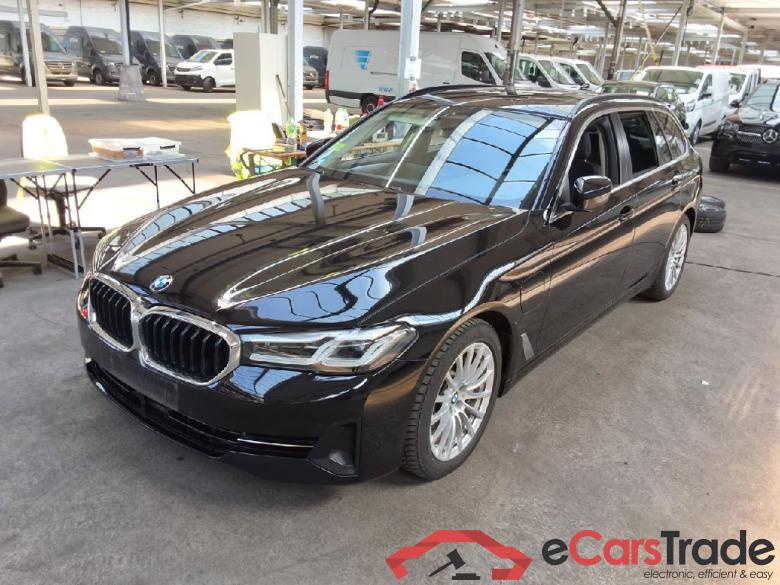 BMW 5-Serie Touring ´16 Baureihe 5 Touring 530 e 2.0 215KW E6d #1