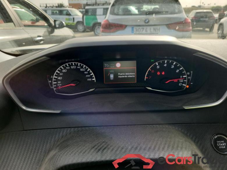 Peugeot Allure Pack BlueHDI 81kW (110CV) (AC) 2008 Allure Pack 1.5 HDi 110CV MT6 E6d #4