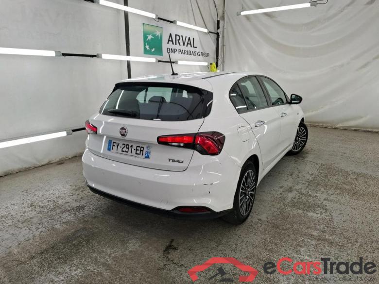 Fiat 1.6 MultiJet 130ch S/S Life FIAT Tipo / 2020 / 5P / Berline 1.6 MultiJet 130ch S/S Life #3