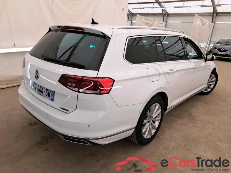 Volkswagen 2.0 TDI 190 4MOTION DSG7 SW LOUNGE VOLKSWAGEN Passat SW / 2019 / 5P / Break 2.0 TDI 190 4MOTION DSG7 SW LOUNGE #3