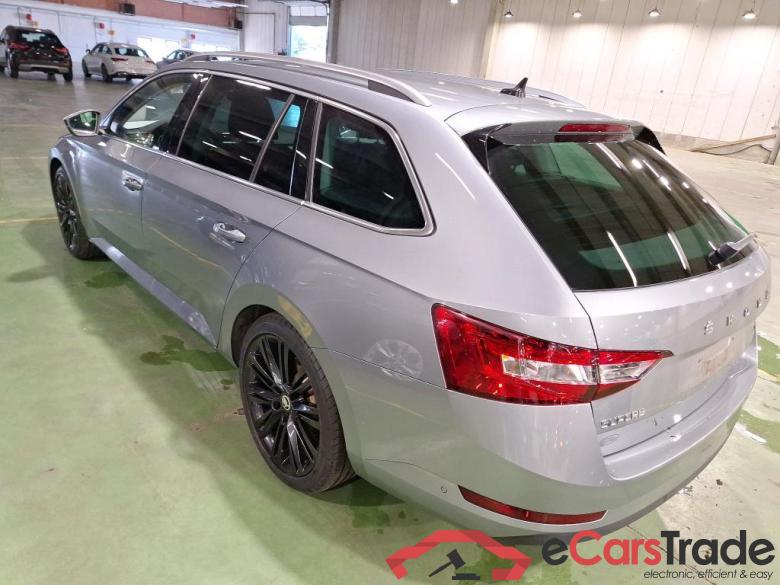 SKODA SUPERB COMBI - 2019 1.4 TSI PHEV Style DSG #3