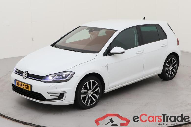 VOLKSWAGEN e-Golf 100 kW #1